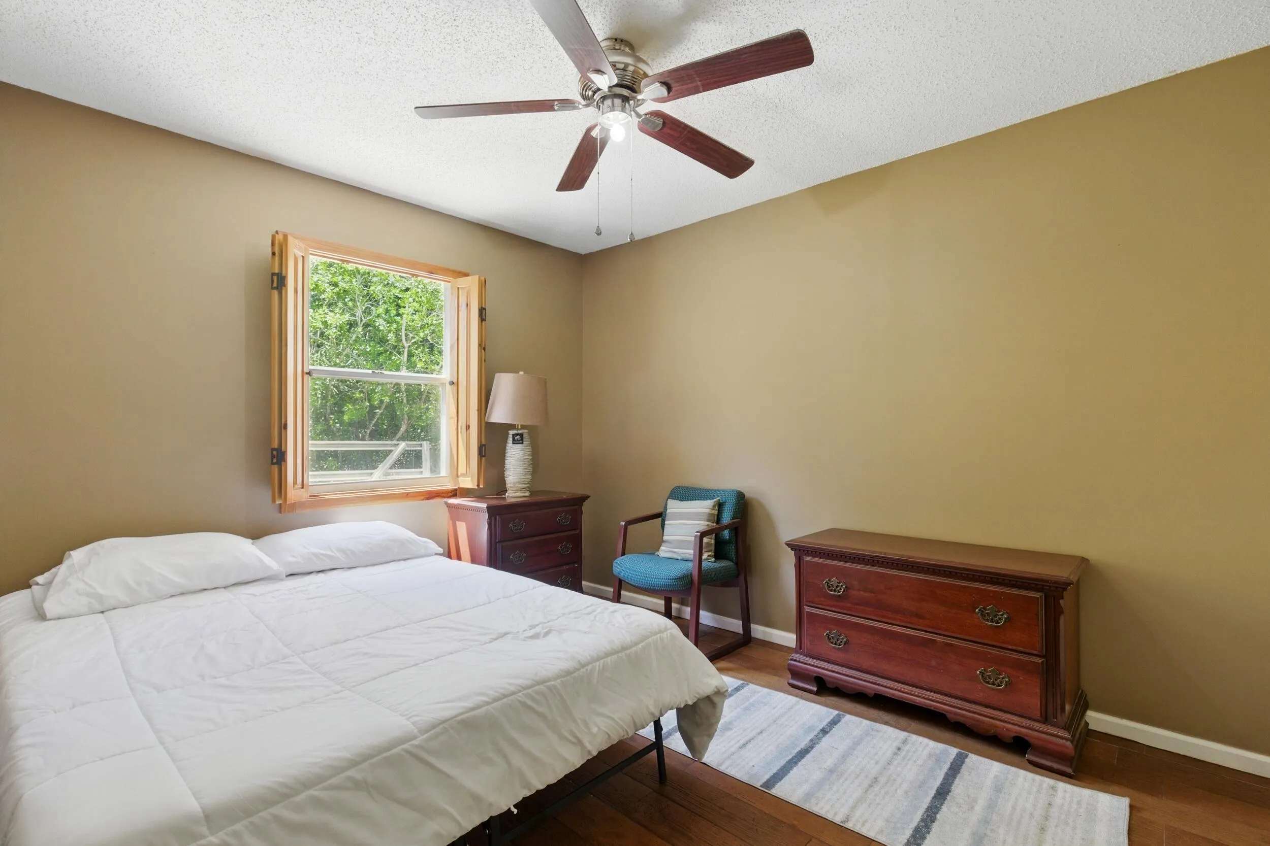 Property photo 38