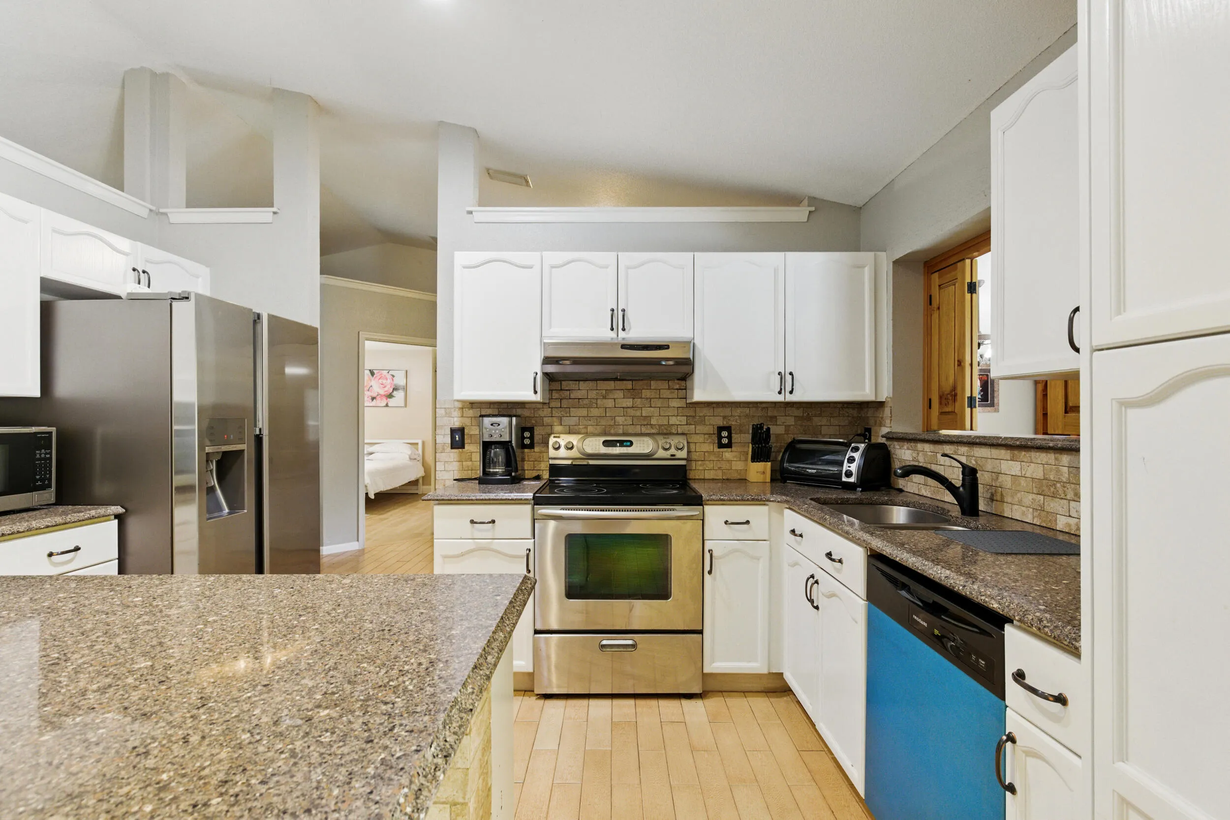 Property photo 32