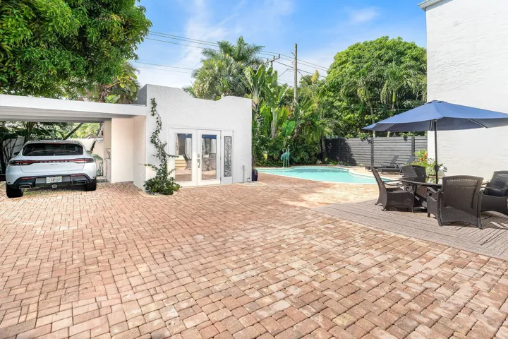 Side driveway, and parking area.