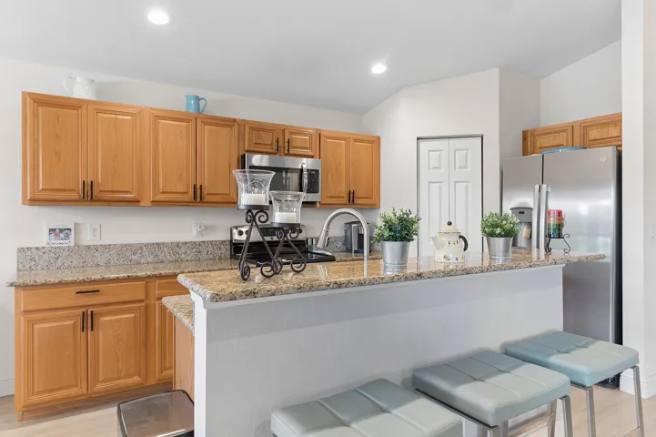 GRANITE COUNTERS