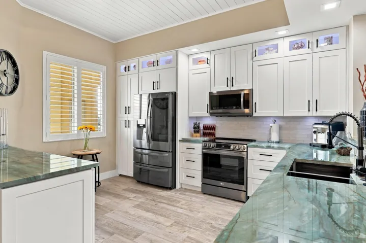 Beautiful Quartzite Countertops that are a premium surface made of 100% natural metamorphic rock and are harder than granite and more resistant to scratching.