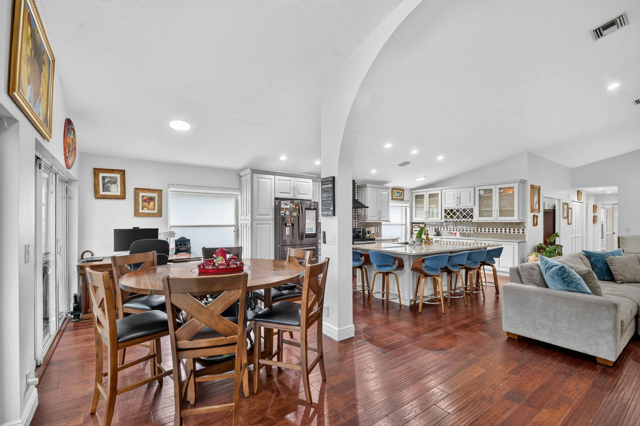 Property photo 25