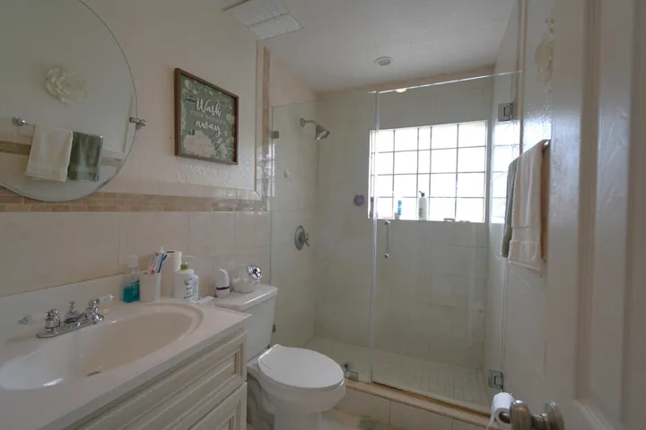 Down stairs, Full Bathroom
