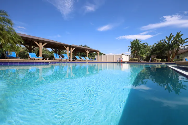 pool 1