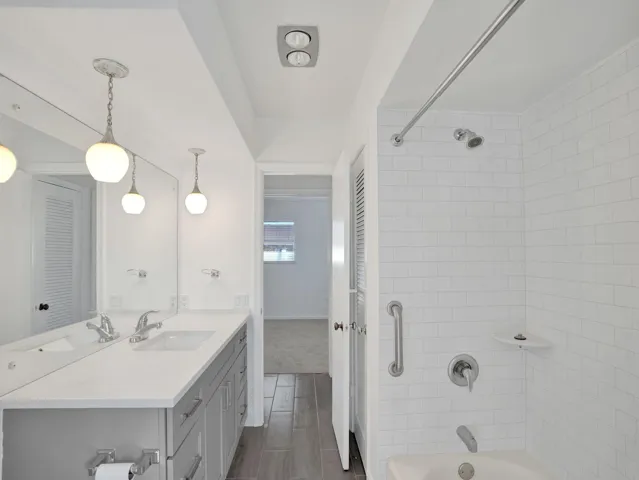 Guset/ Cabana Bath
