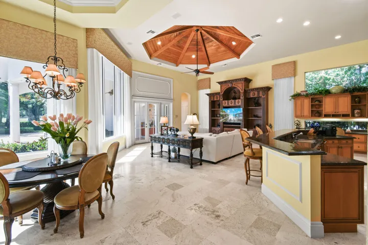 209GrandPointeDr(24)
