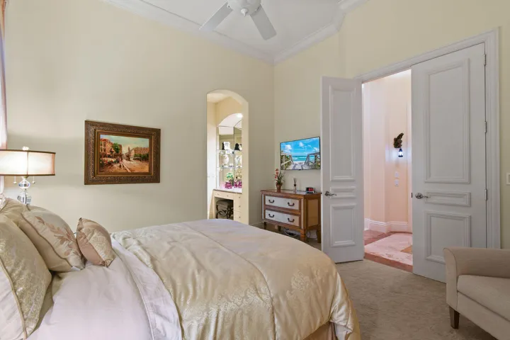 209GrandPointeDr(72)