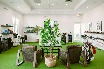 '71_Learning_Center_Interior_Lobby_