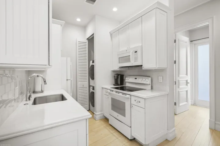Studio's Kitchen