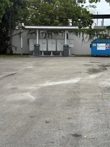 MAIL BOXES