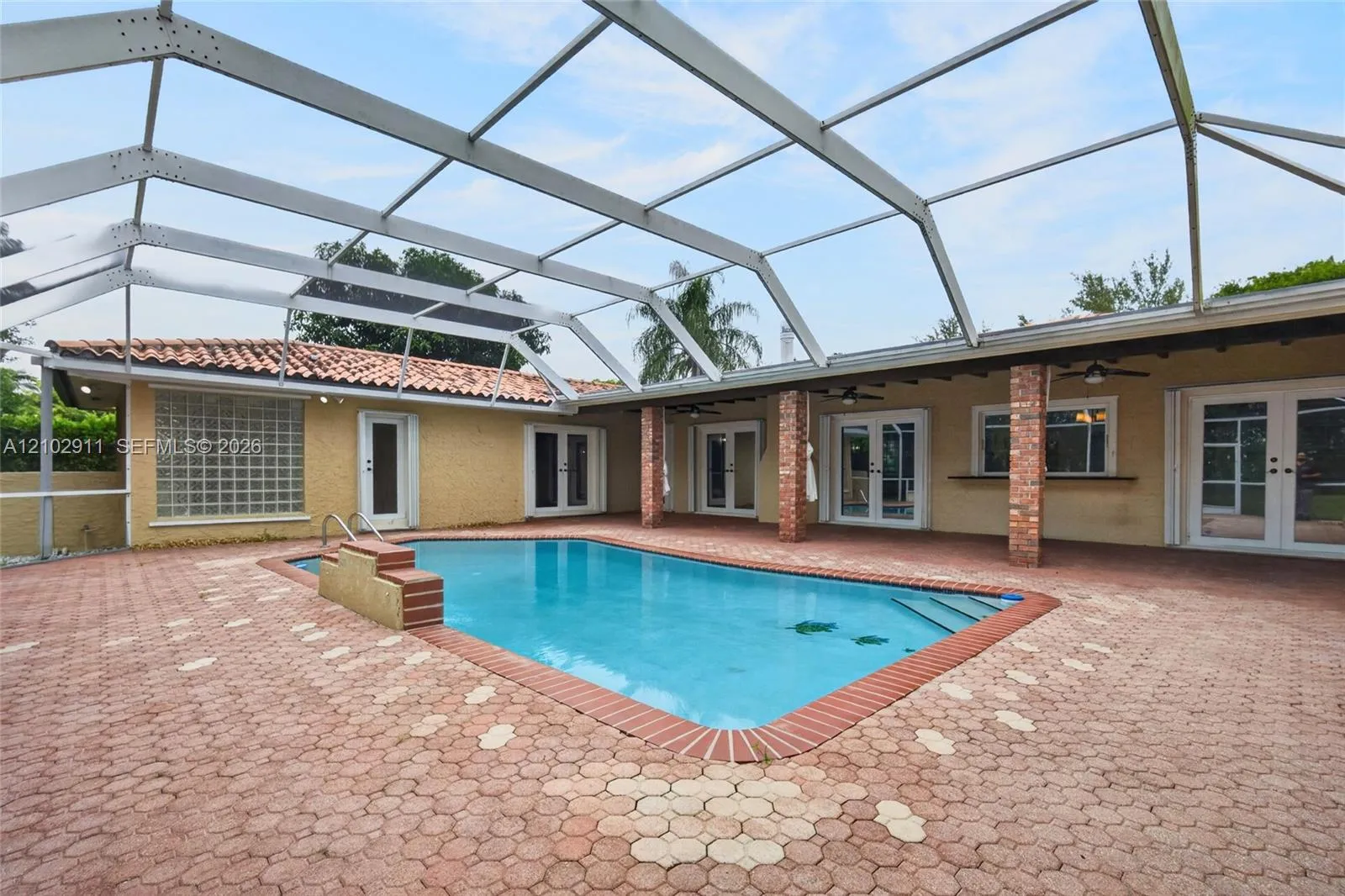 Property photo 44