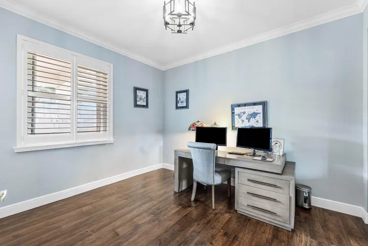 4th bedroom/office