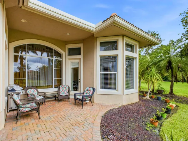 Covered Patio 1