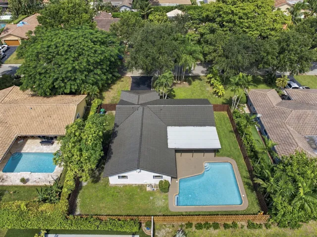 64-web-or-mls-10742-nw-18th-ct