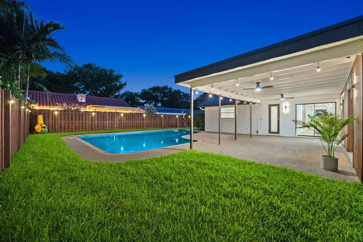 52-web-or-mls-10742-nw-18th-ct