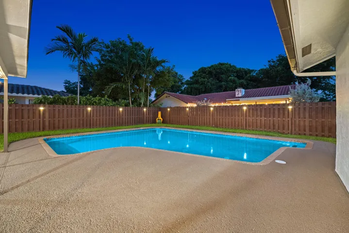 60-web-or-mls-10742-nw-18th-ct