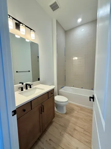 112 Bath 2