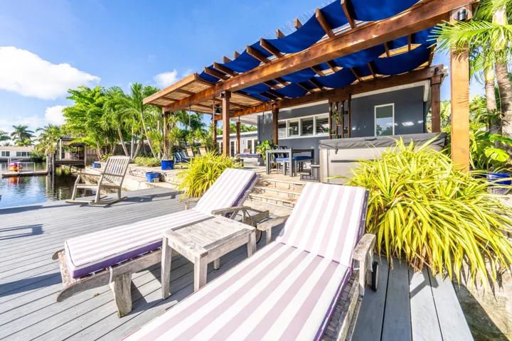 040-042-Patio-4000x2667