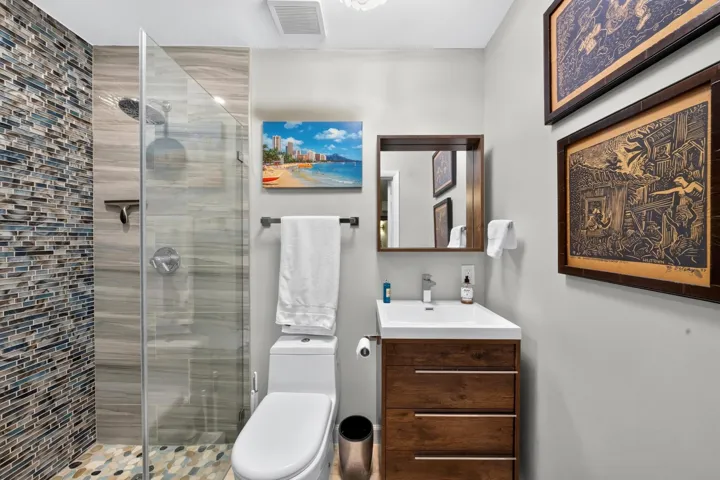 061-068-Bathroom-4000x2664