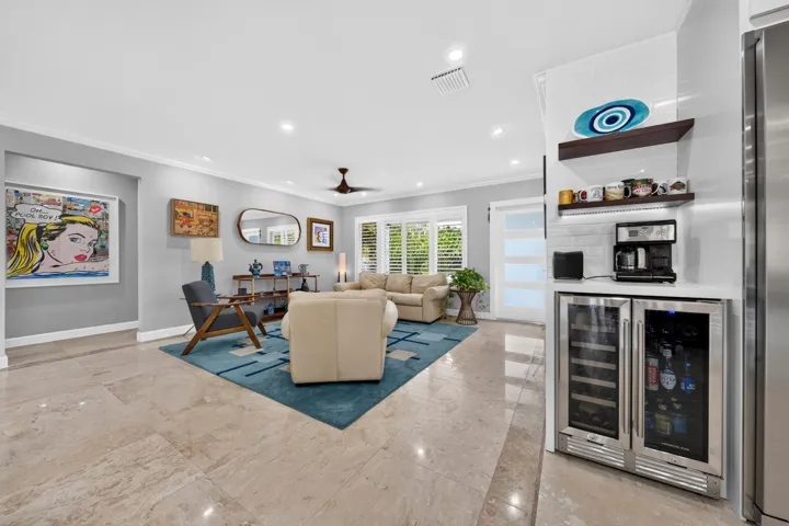015-028-Living Room-4000x2664