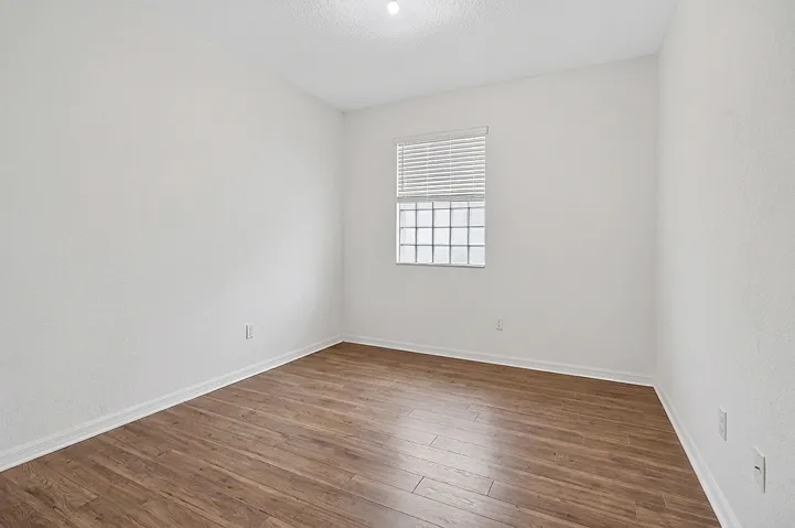 Flex room/ 4th Bedroom
