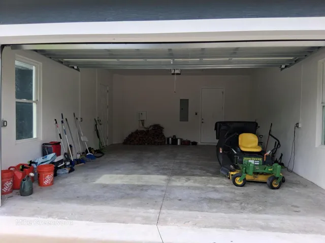 oversized 2 car garage