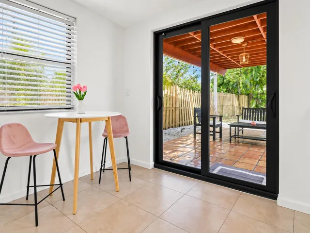 breakfast nook