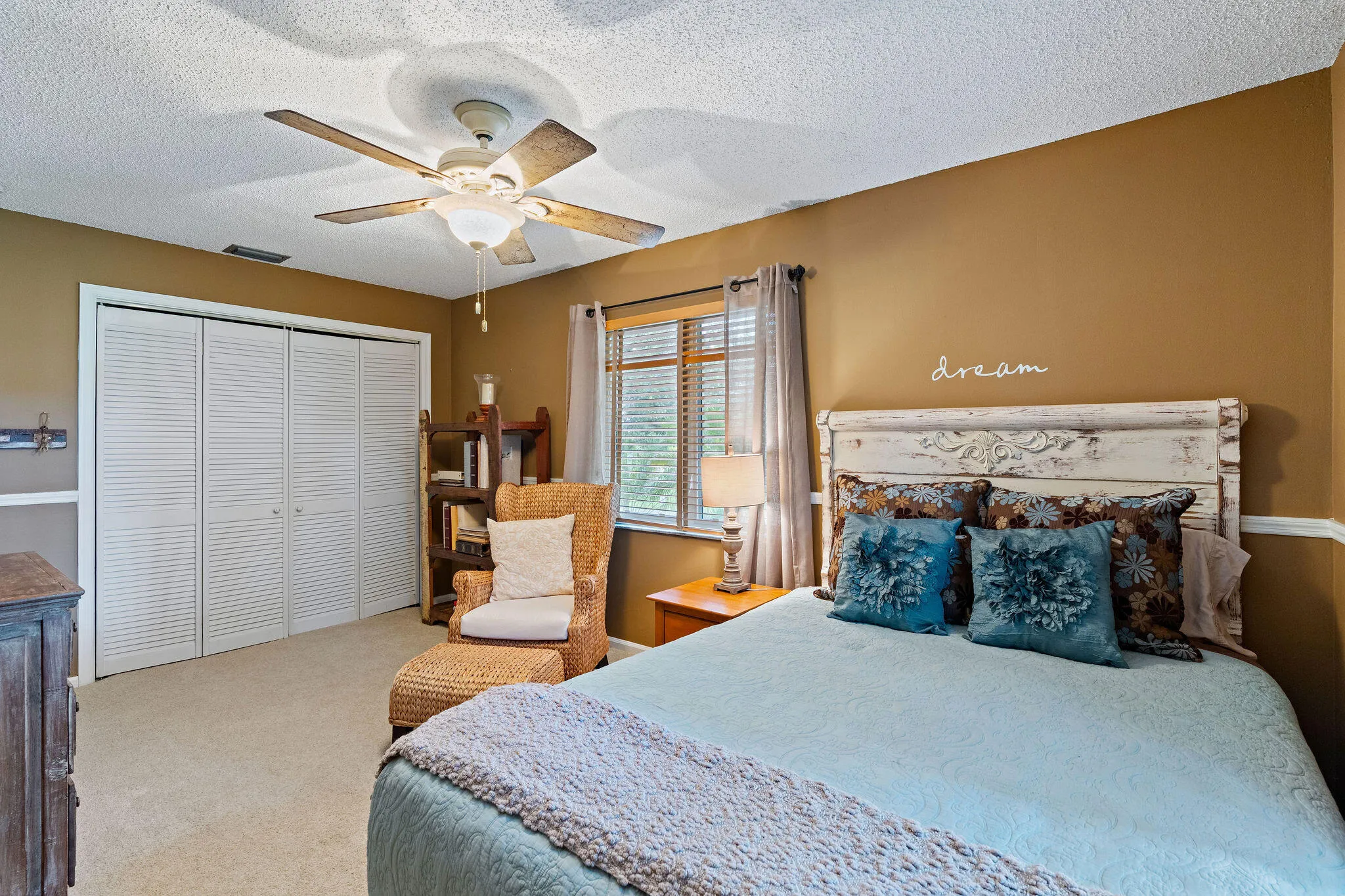 Property photo 63