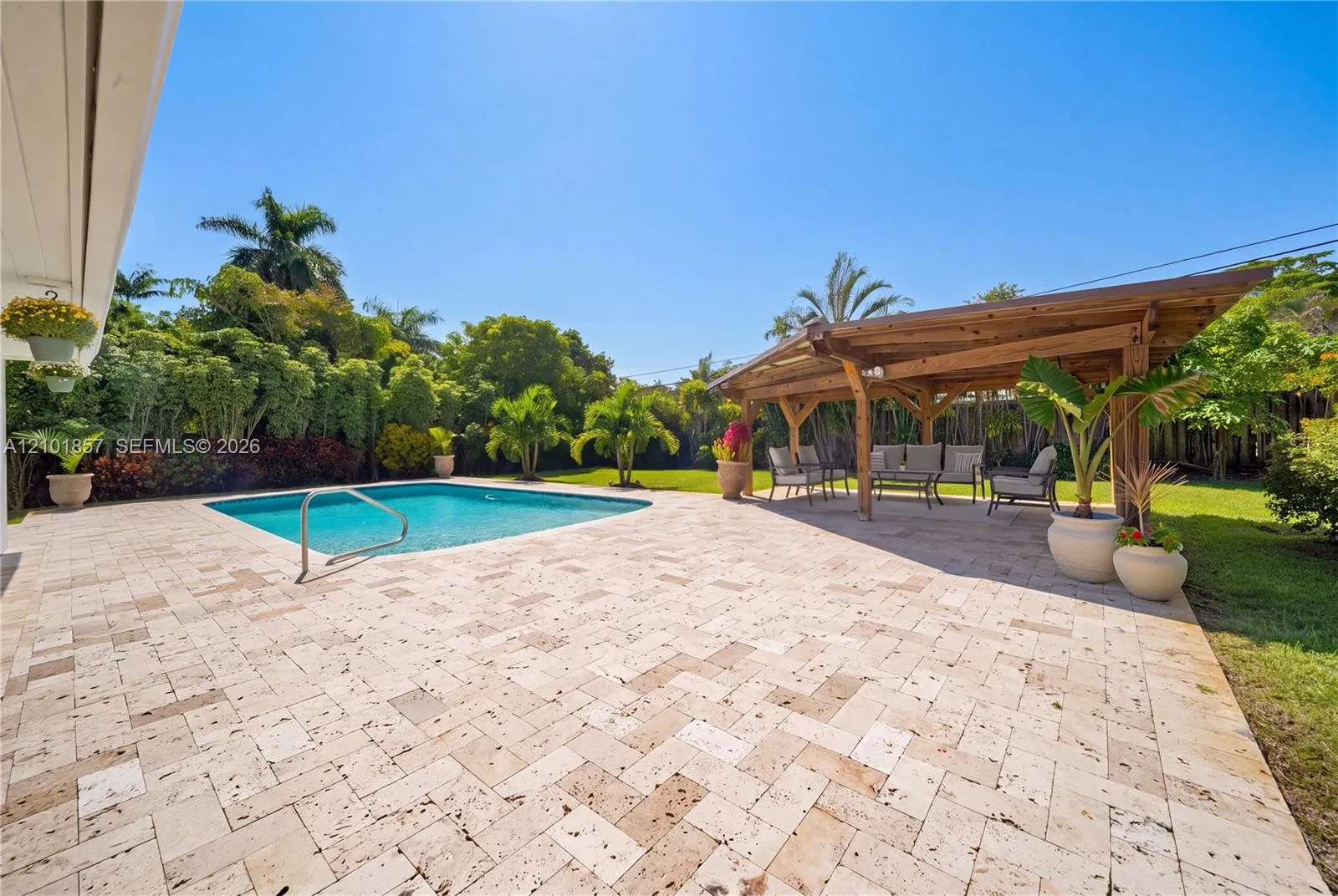 Property photo 24