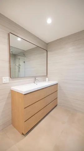 Lot 121 bath Vanity
