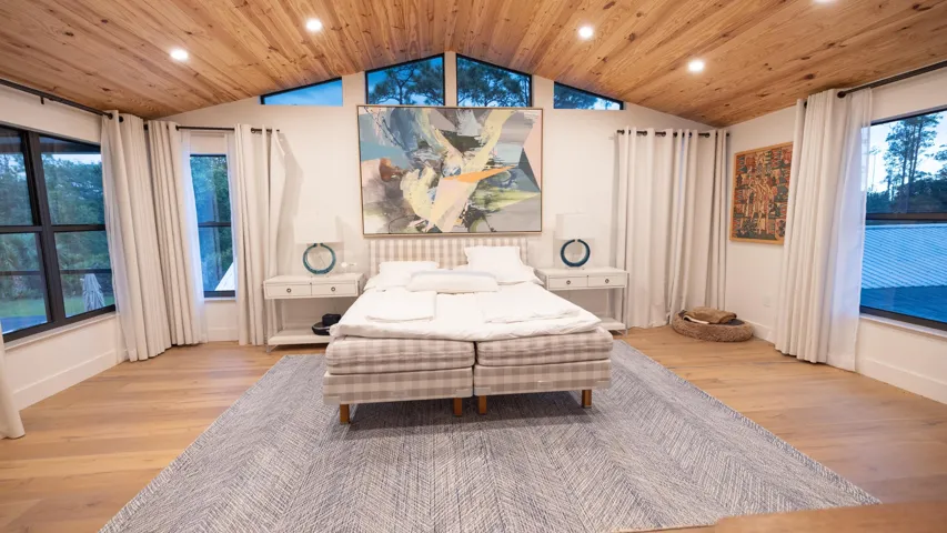 Lot 121 Master Bed 3