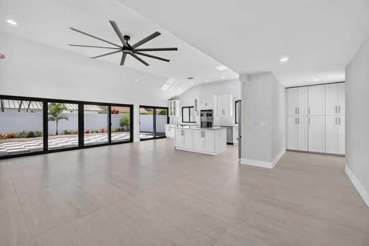 12-web-or-mls-5D1A2785