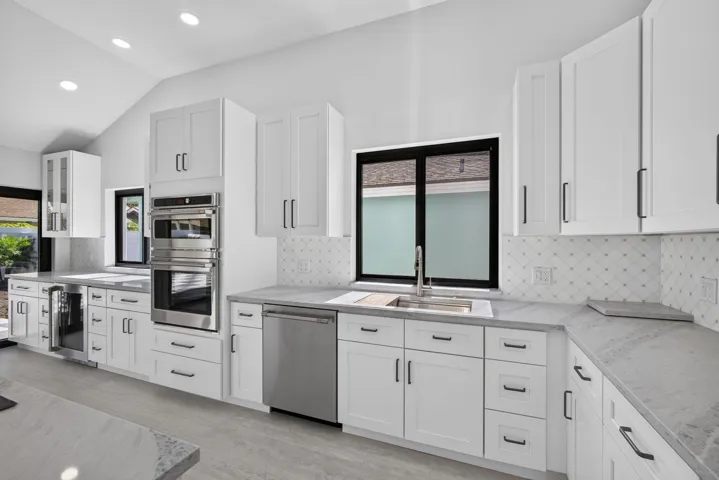 25-web-or-mls-5D1A2840