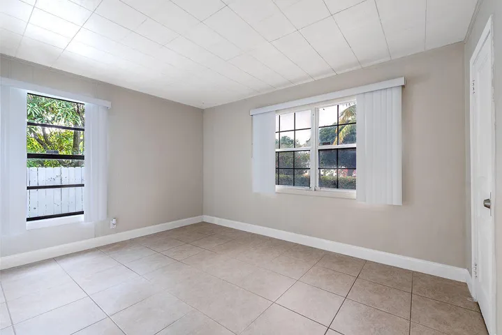 Bedroom #1