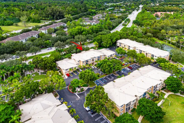 042-200CrestwoodCourtNorth-211-RoyalPalm