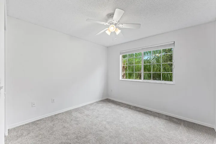 022-200CrestwoodCourtNorth-211-RoyalPalm