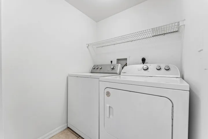 026-200CrestwoodCourtNorth-211-RoyalPalm