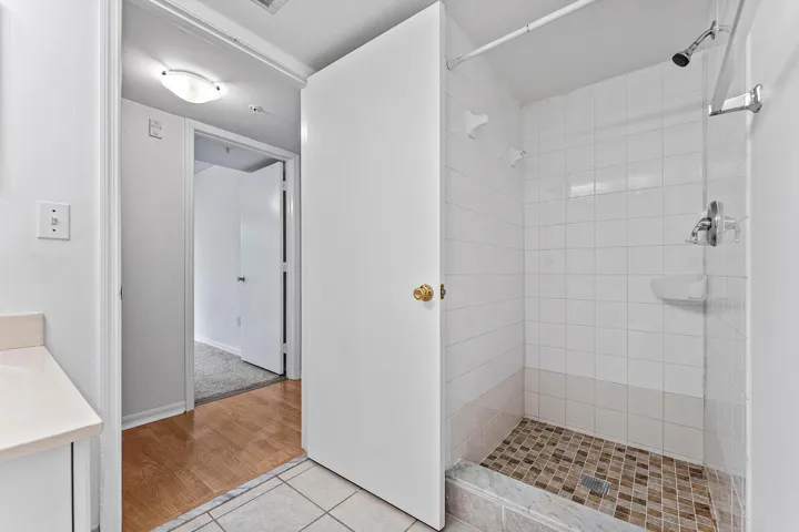 025-200CrestwoodCourtNorth-211-RoyalPalm