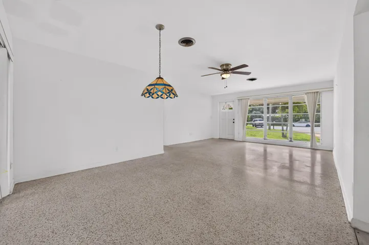 1053 dining living