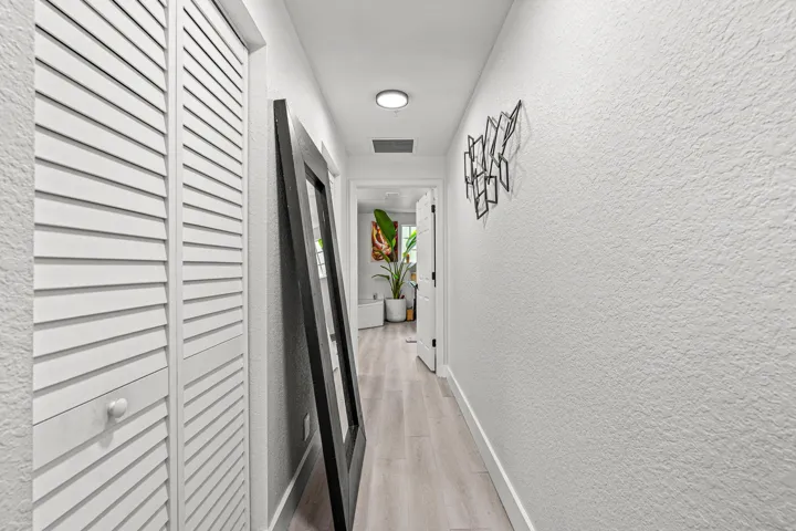 22-web-or-mls-22