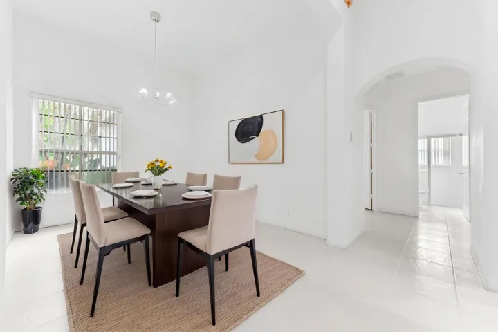 09-dining-area-01_VS