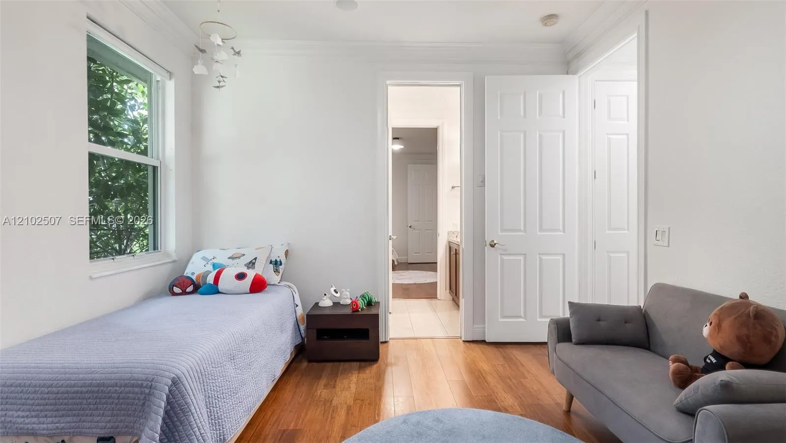 Property photo 32