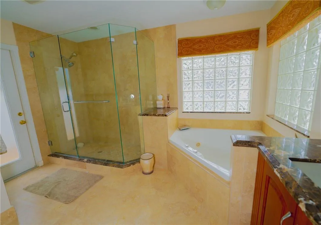 Property photo 72