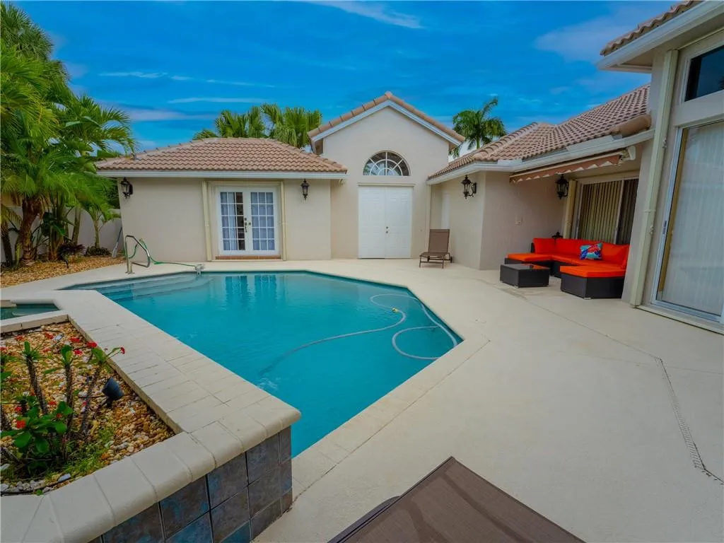 Property photo 28