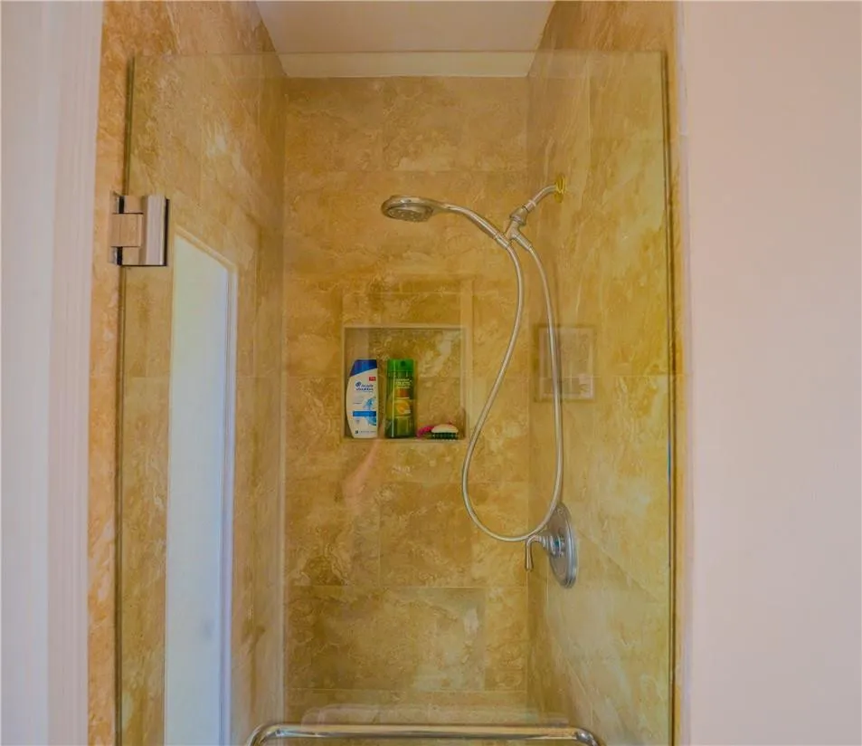 Property photo 82