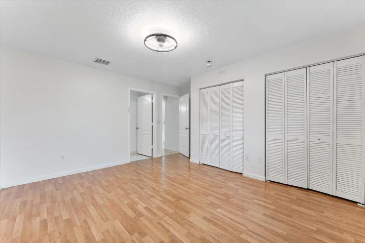 19-2212 NW 9th Ct_019