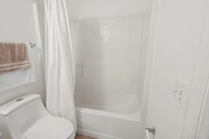 2ND BATH.2