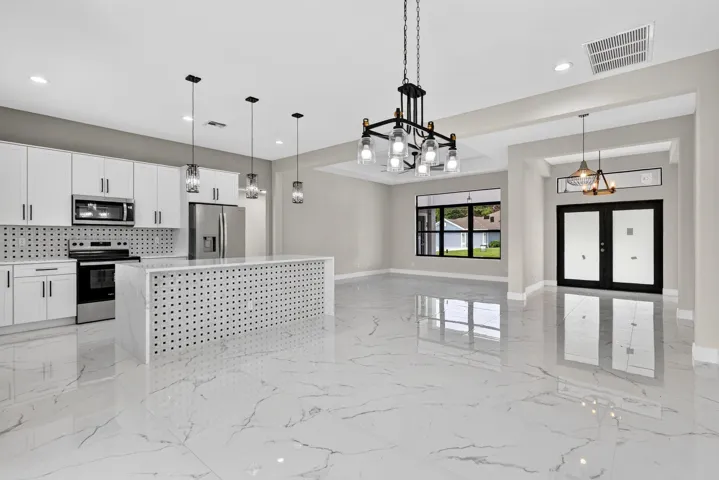 10-web-or-mls-5P1A6083