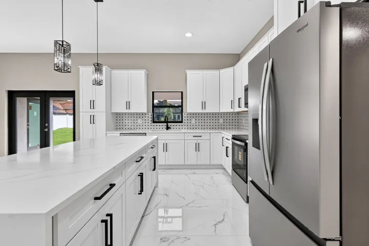 16-web-or-mls-5P1A6112