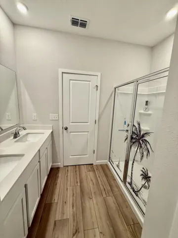 Primary Bath Dual Sinks